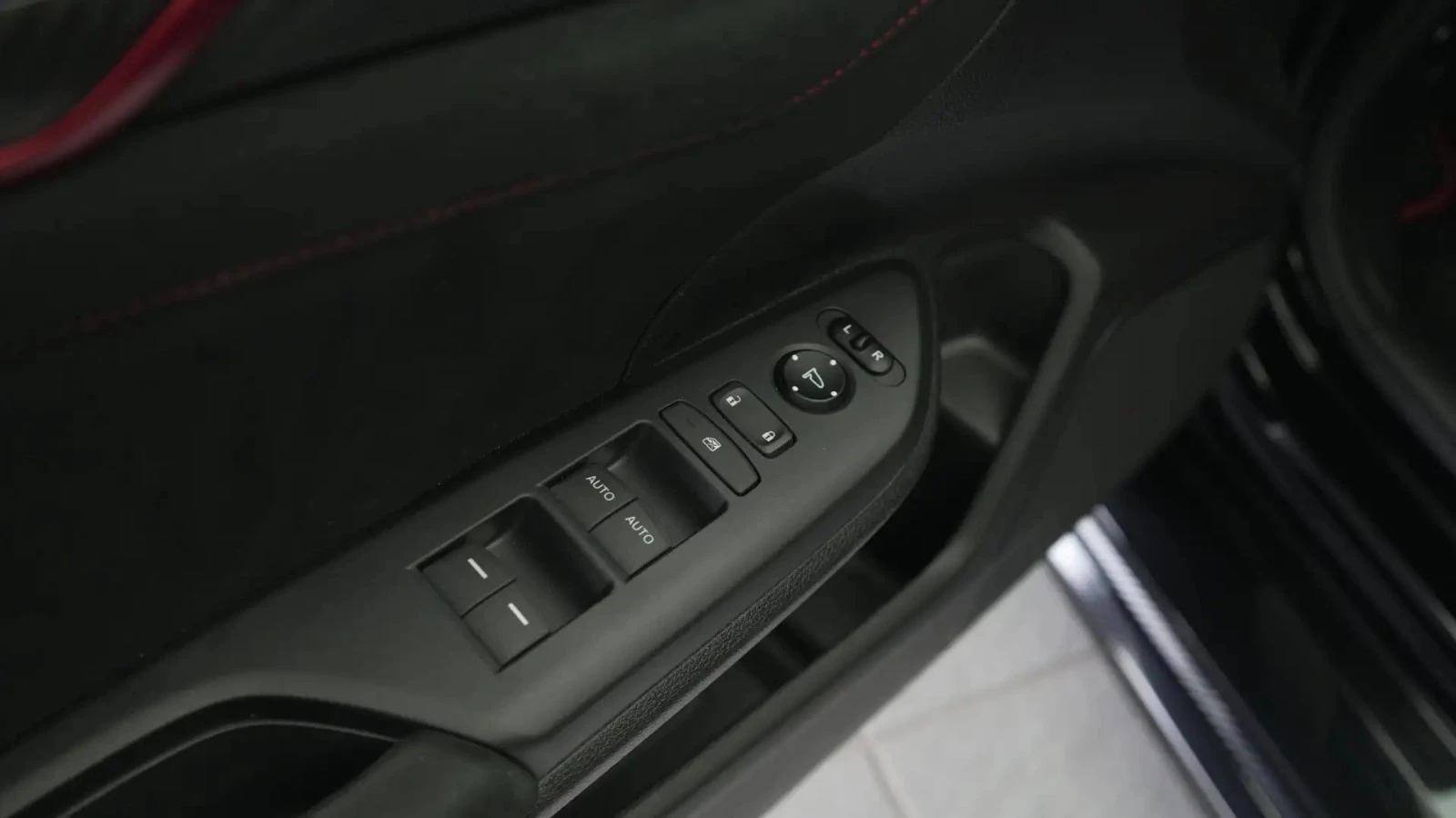 Honda Civic TYPE-R ЦЕНА ДО БЪЛГАРИЯ АВТОКРЕДИТ, снимка 17 - Автомобили и джипове - 55752730