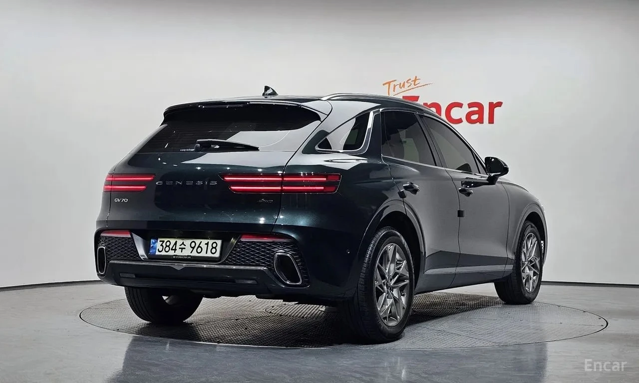 Genesis GV70 * 2.5T Gasoline AWD * ЦЕНА ДО БГ, снимка 2 - Автомобили и джипове - 55886149