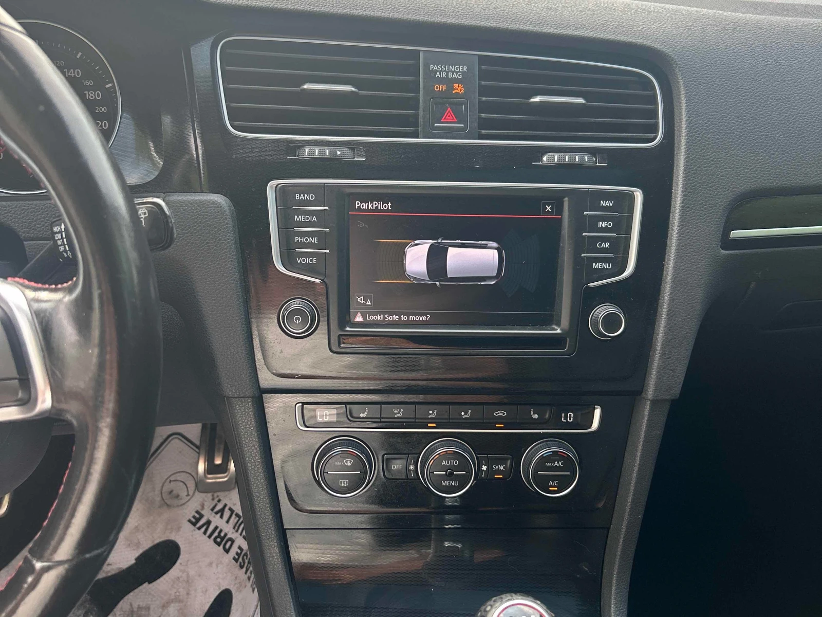 VW Golf * Autobahn * CARFAX * ОПЦИЯ ЗА ФИНАНСИРАНЕ, снимка 9 - Автомобили и джипове - 55979529
