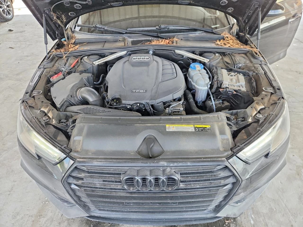 Audi A4 2.0l Komfort, снимка 11 - Автомобили и джипове - 56349479