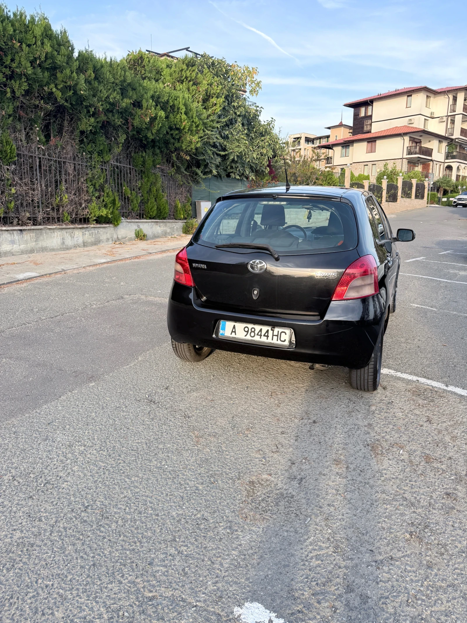 Toyota Yaris, снимка 4 - Автомобили и джипове - 56466218