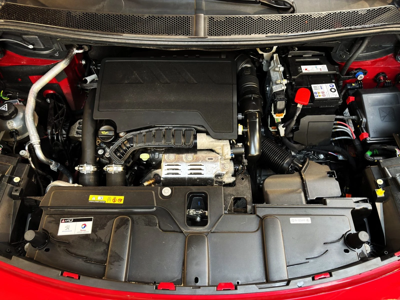 Peugeot 3008 ALLURE 1.2 130 ������ �������� 2 ������ | Mobile.bg � ����������� 13