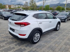Hyundai Tucson 1.7CRDi-АВТОМАТИК/ОБСЛУЖЕН, снимка 6