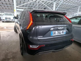 Kia Niro 65KWH/PREMIUM BUSSINES/KEYLESS/ОБДУХВАНЕ, снимка 4
