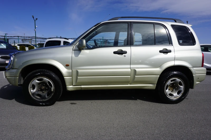 Suzuki Grand vitara 2.5i/4x4/Блокаж/Лебедка, снимка 4 - Автомобили и джипове - 49476790