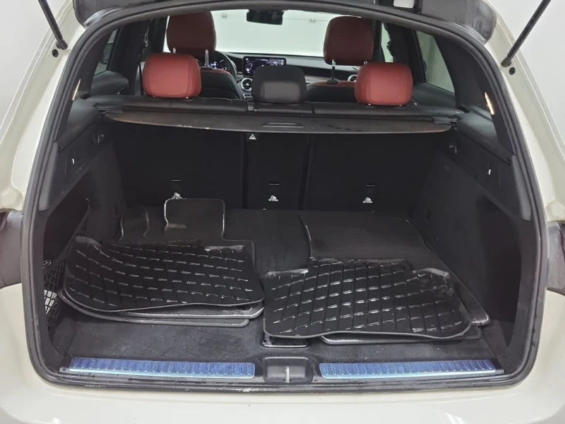 Mercedes-Benz GLC * 300 * CARFAX * ЦЕНА ДО БГ, снимка 15 - Автомобили и джипове - 52878407