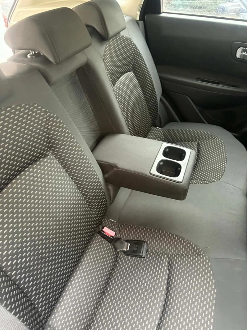 Nissan Qashqai, снимка 4 - Автомобили и джипове - 53247771