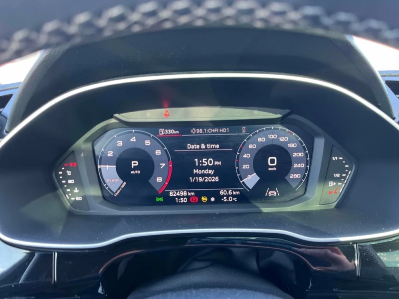 Audi Q3 Progressiv * CARFAX * ПАНОРАМА* ПОДГРЕВИ, снимка 8 - Автомобили и джипове - 53302294