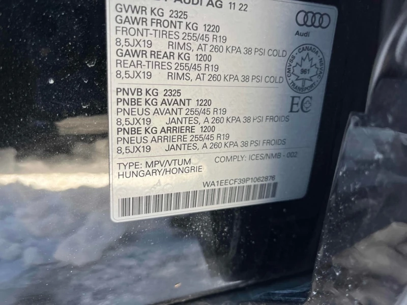 Audi Q3 Progressiv * CARFAX * ПАНОРАМА* ПОДГРЕВИ, снимка 15 - Автомобили и джипове - 53302294
