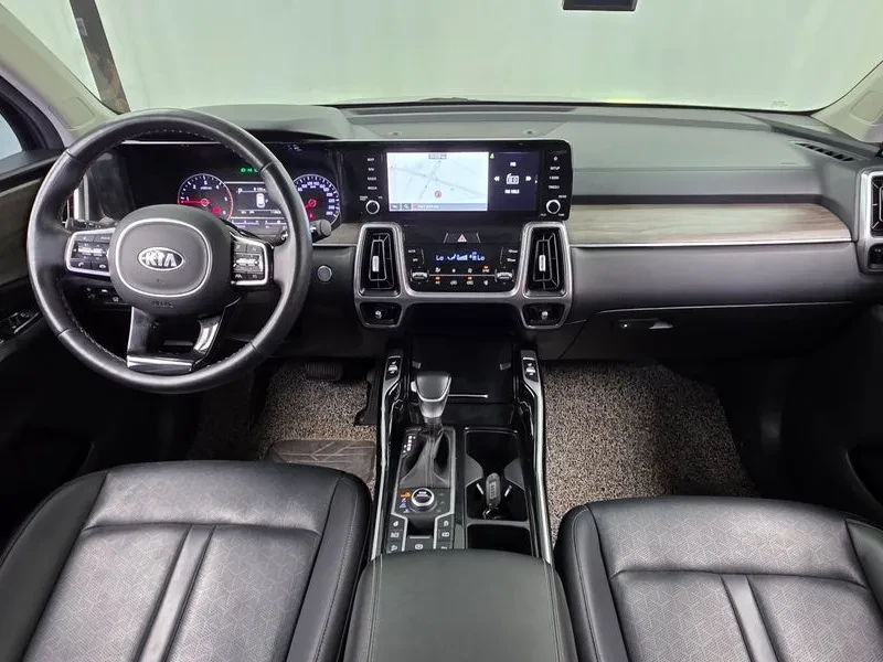 Kia Sorento Diesel 2.2 4Wd Prestige, снимка 7 - Автомобили и джипове - 55641286