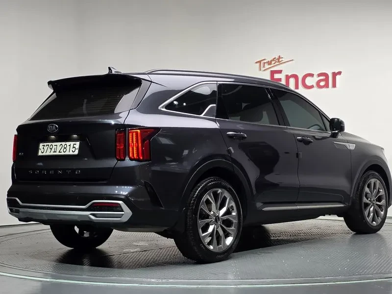 Kia Sorento Diesel 2.2 4Wd Prestige, снимка 2 - Автомобили и джипове - 55641286