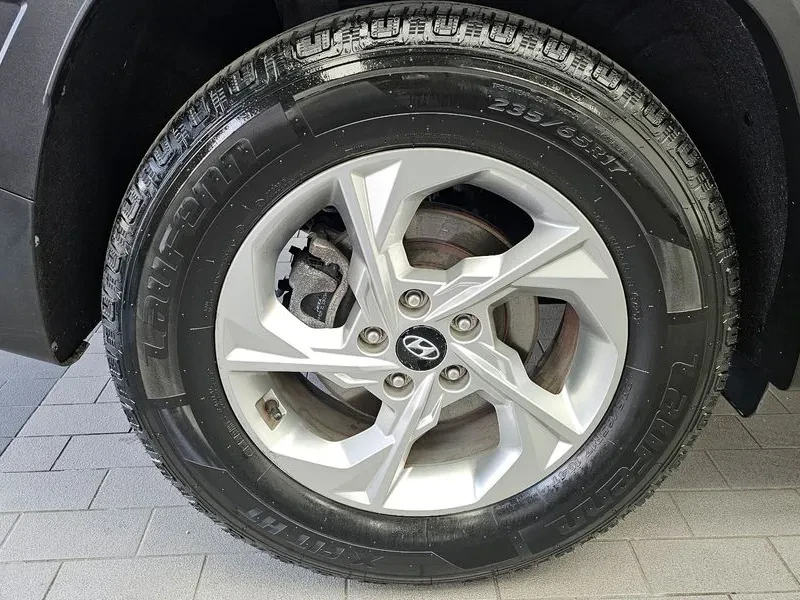 Hyundai Tucson 2.0 2WD MODERN, снимка 5 - Автомобили и джипове - 55802030