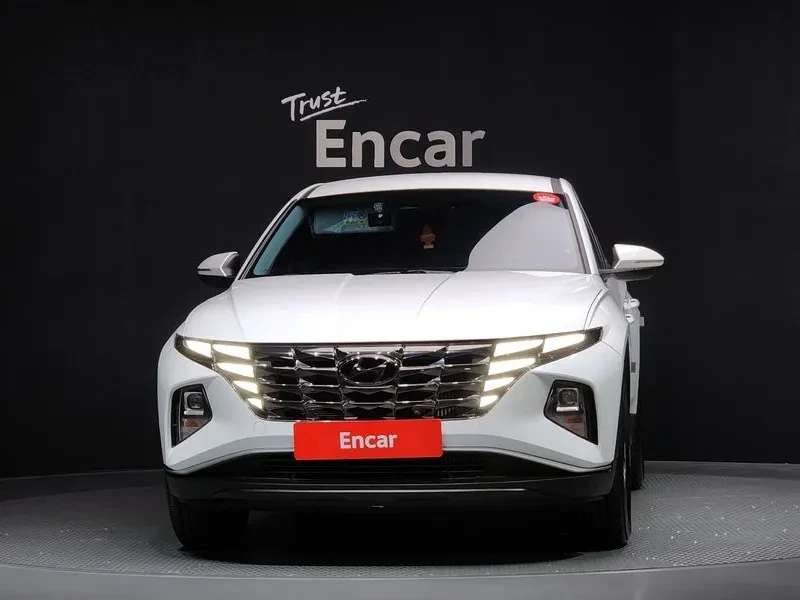 Hyundai Tucson 2.0 2WD MODERN, снимка 3 - Автомобили и джипове - 55802030