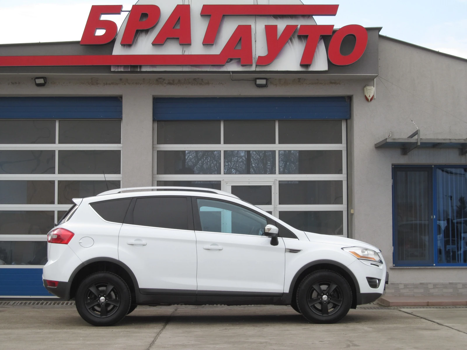 Ford Kuga 2.0TDCI/TITANIUM - изображение 8