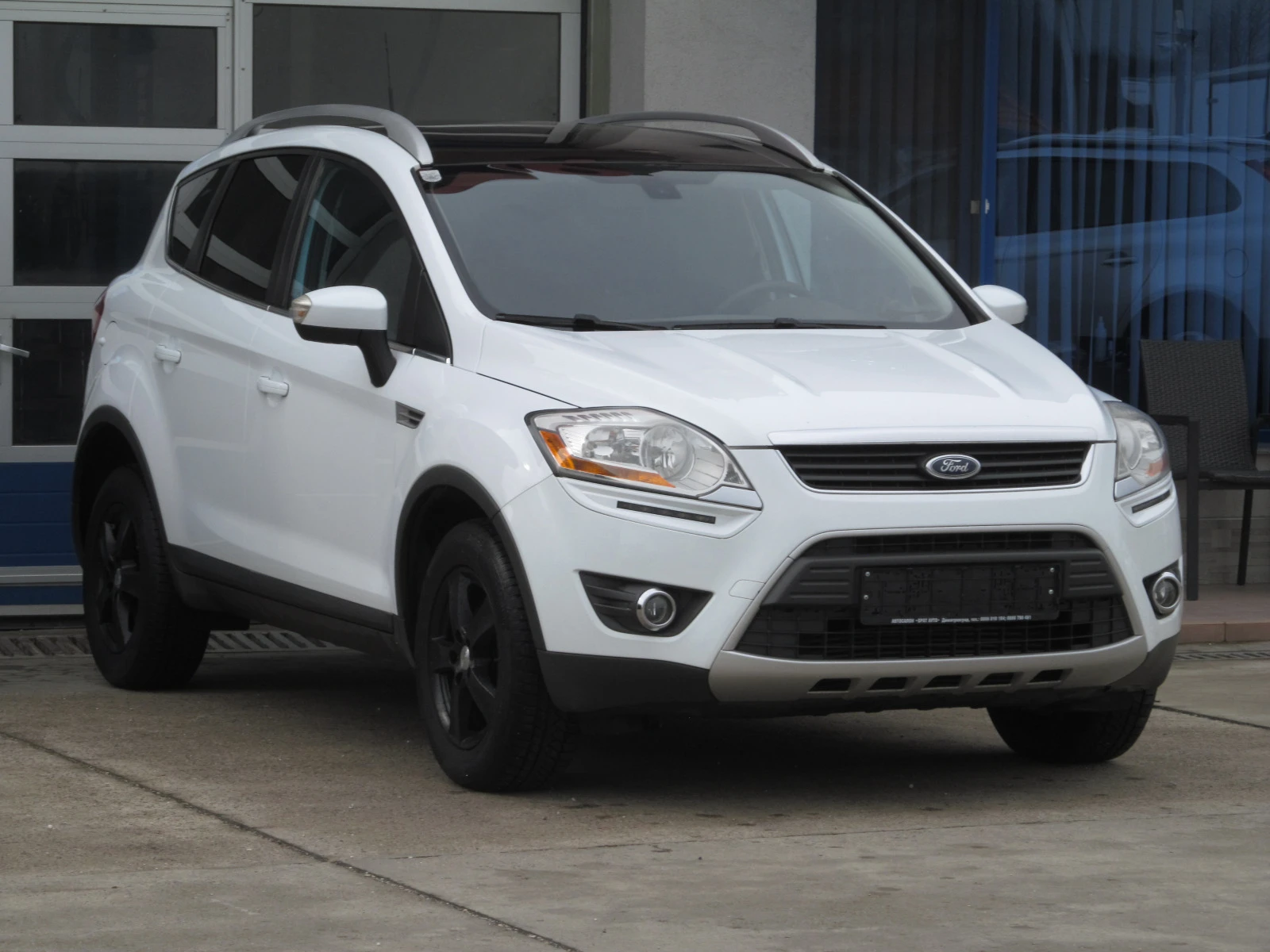 Ford Kuga 2.0TDCI/TITANIUM - изображение 3