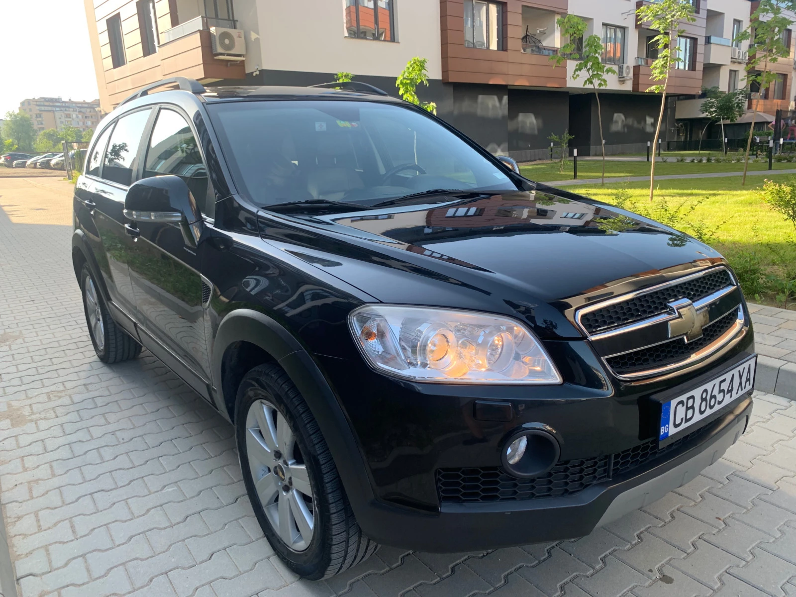 Chevrolet Captiva 3.2 Автоматик / 7-местен - изображение 6