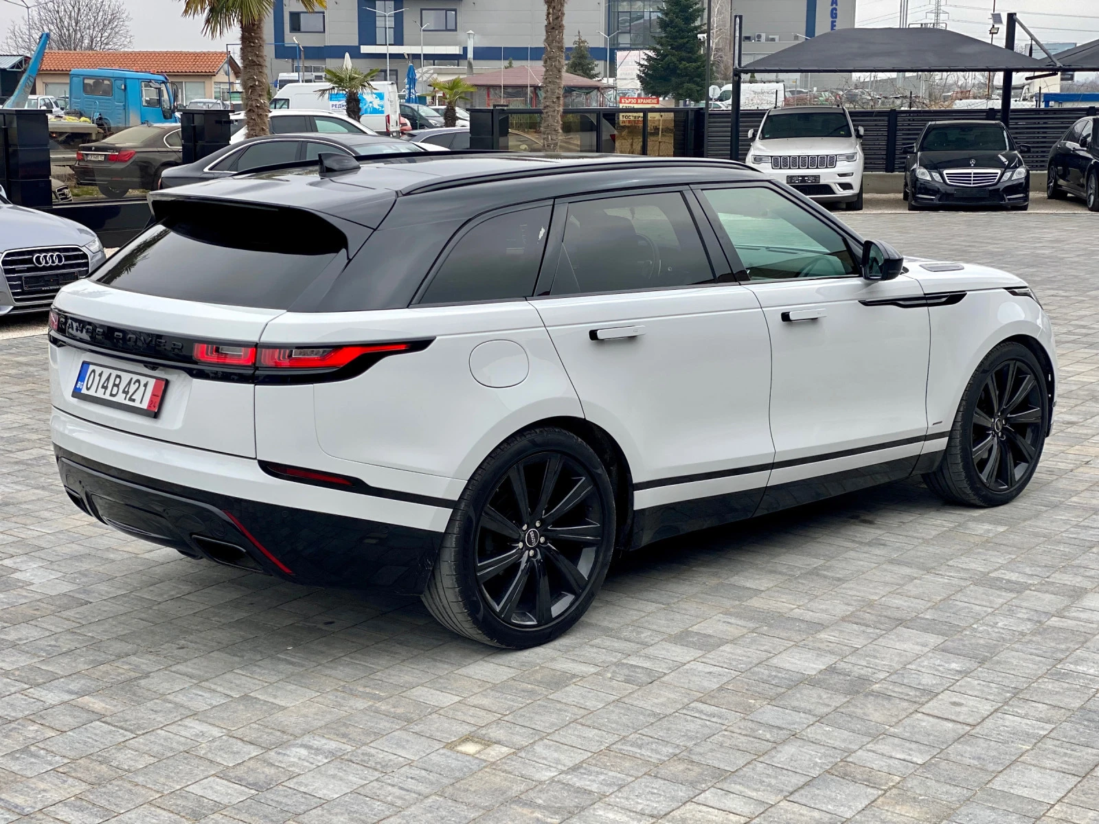 Land Rover Range Rover Velar R -Dynamic 3,0D Нов 60000 км Лизинг без такси - изображение 5