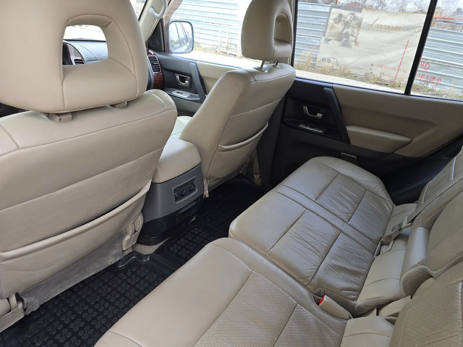 Mitsubishi Pajero Дълга база - изображение 9