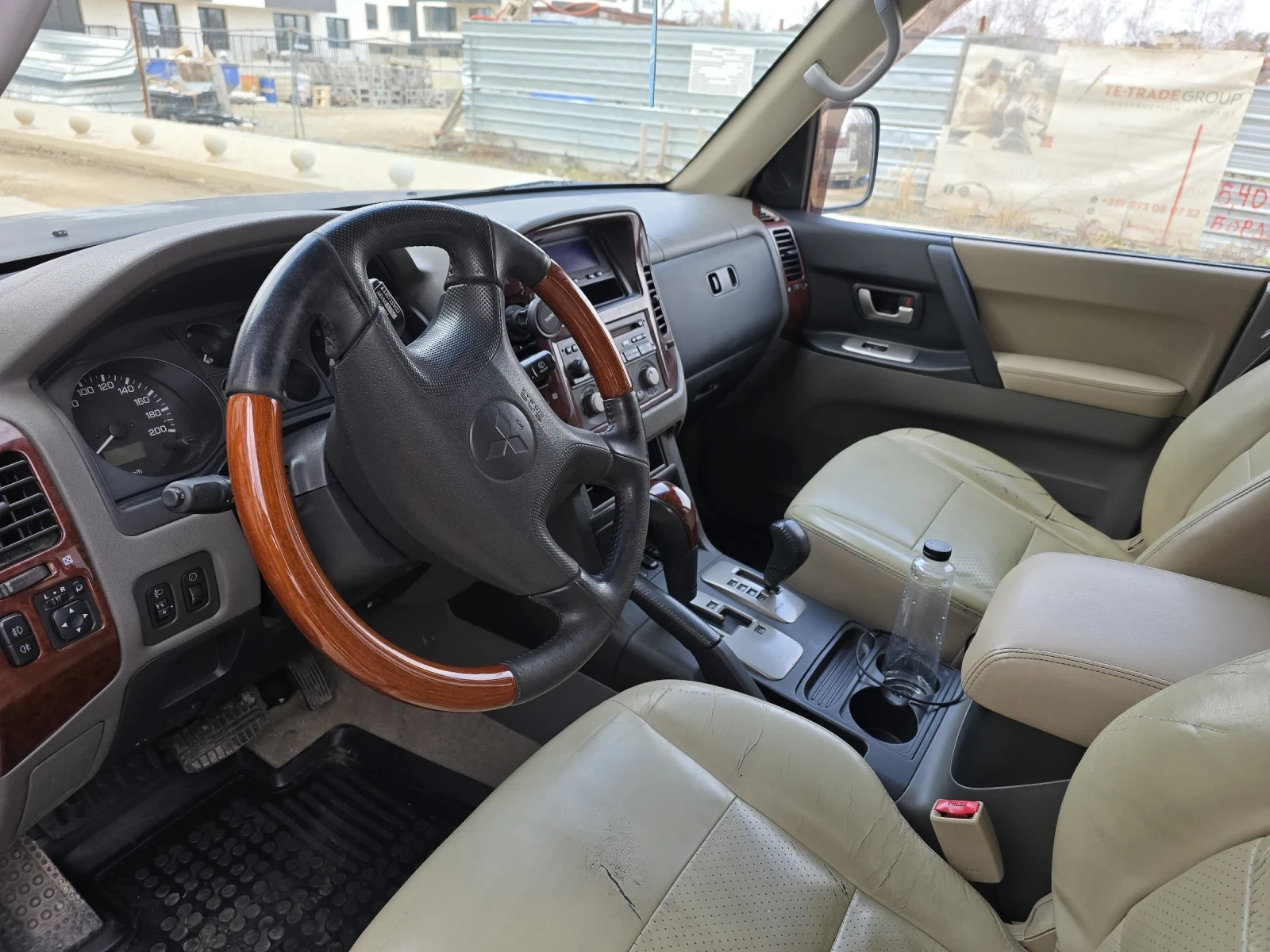 Mitsubishi Pajero Дълга база - изображение 7