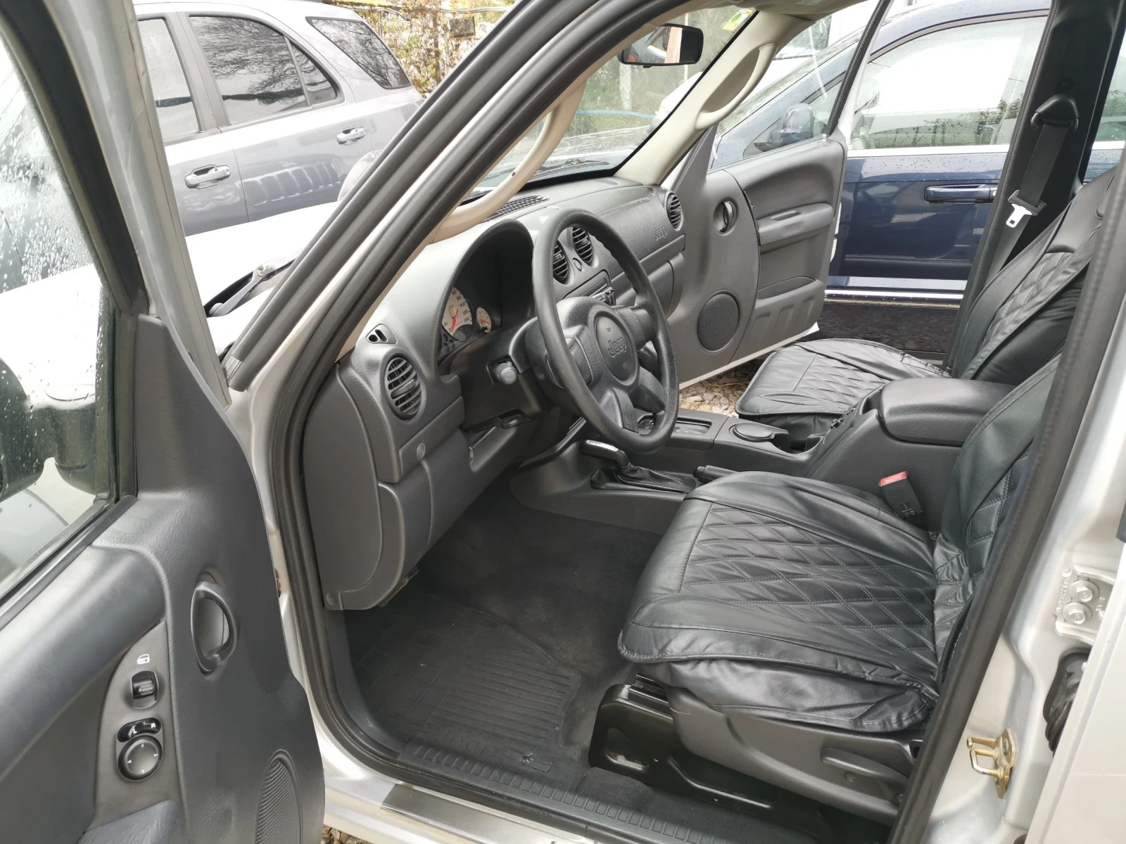 Jeep Cherokee 3.7 V6 AVTOMAT  - изображение 7