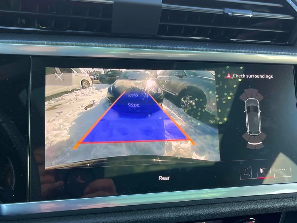 Audi Q3 Progressiv * CARFAX * ��������* �������� | Mobile.bg � ����������� 13