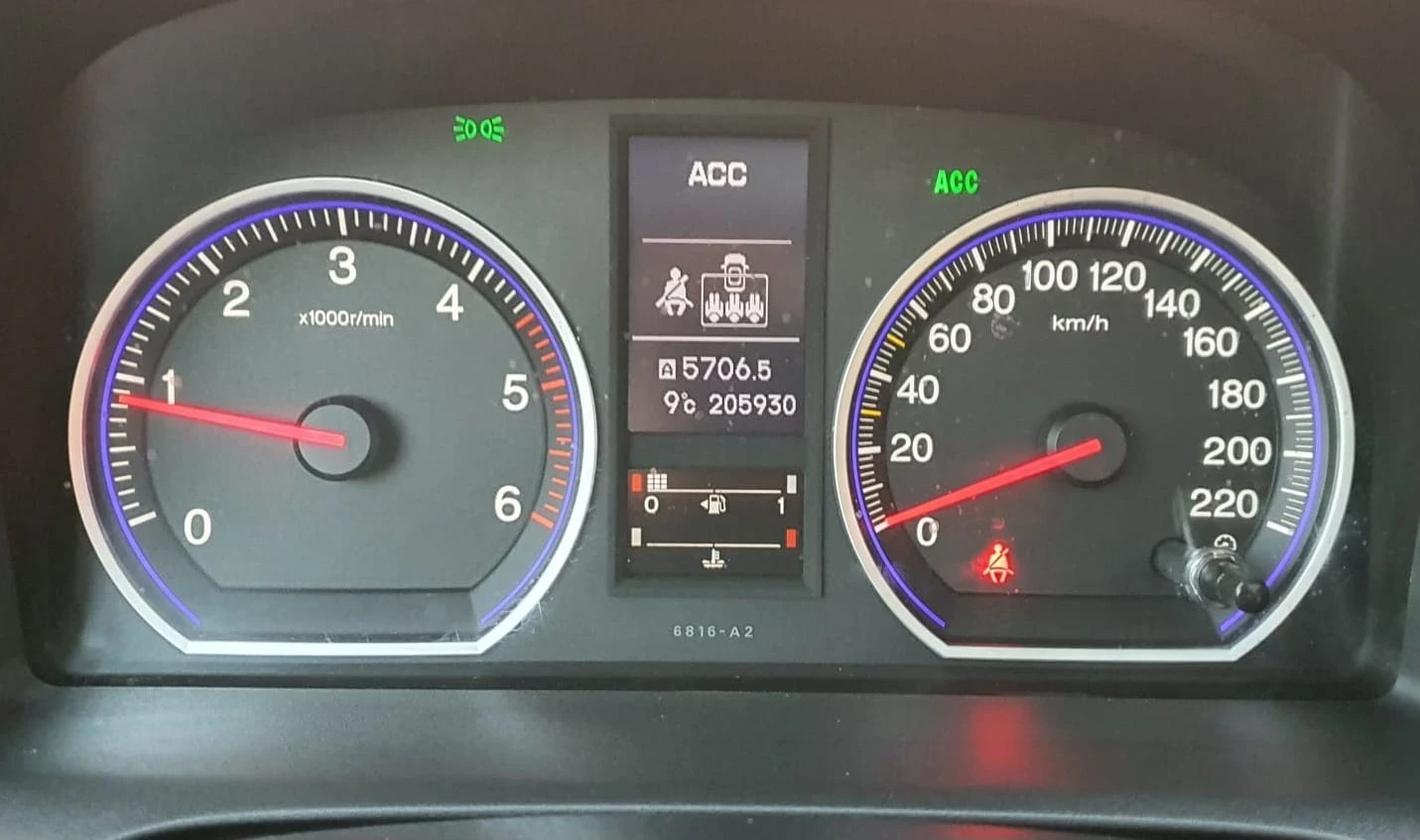 Honda Cr-v 2.2i-CTDI 16V ADVANCE Limited Edition, снимка 7 - Автомобили и джипове - 53838072