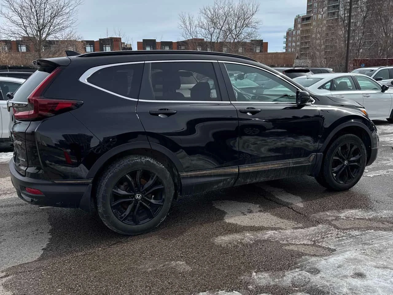 Honda Cr-v * Black Edition * CARFAX * Подгрев * Дистроник * , снимка 3 - Автомобили и джипове - 53885769