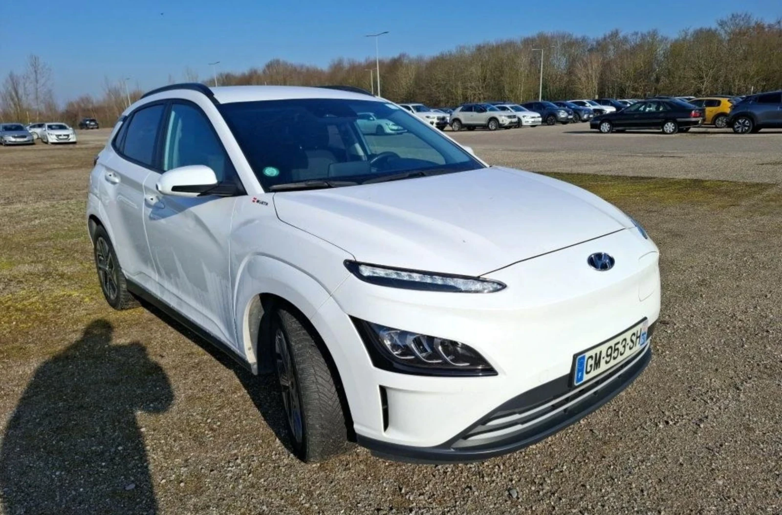 Hyundai Kona 64 KWh  ТЕРМОПОМПА , снимка 2 - Автомобили и джипове - 54106141