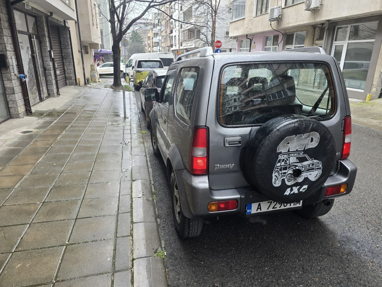 Suzuki Jimny 1.5 DDiS 25th Anniversary Edition, 2007 г., снимка 3 - Автомобили и джипове - 54373351