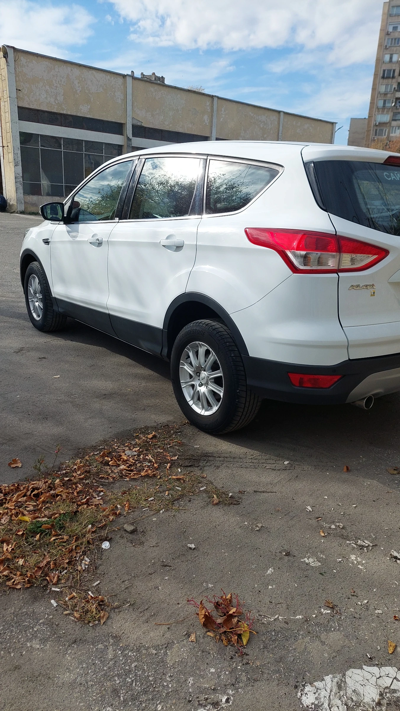 Ford Kuga, снимка 2 - Автомобили и джипове - 54438998