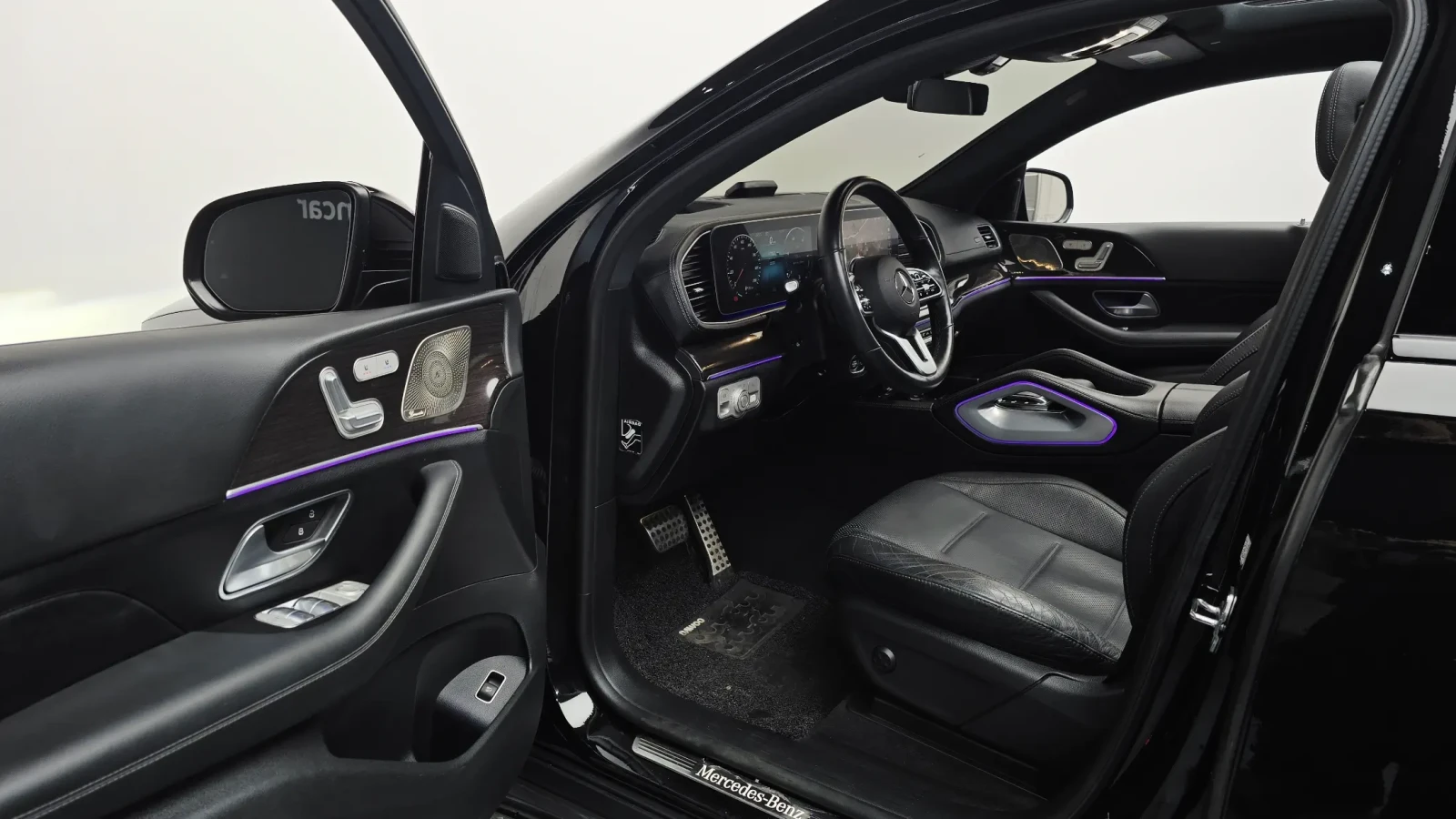 Mercedes-Benz GLE 400 4MATIC COUPE AMG PACK| BURMESTER| DISTRONIC| ПАНO, снимка 5 - Автомобили и джипове - 55134741