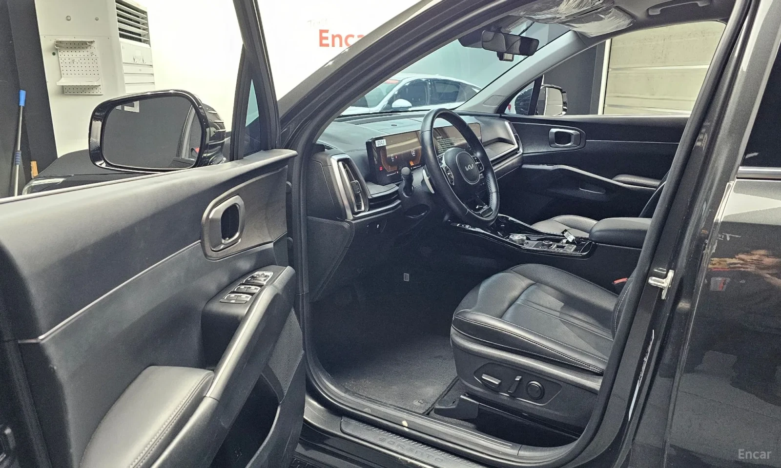 Kia Sorento 2.2 4WD\Реални километри\Топ цена до БГ, снимка 10 - Автомобили и джипове - 55585595