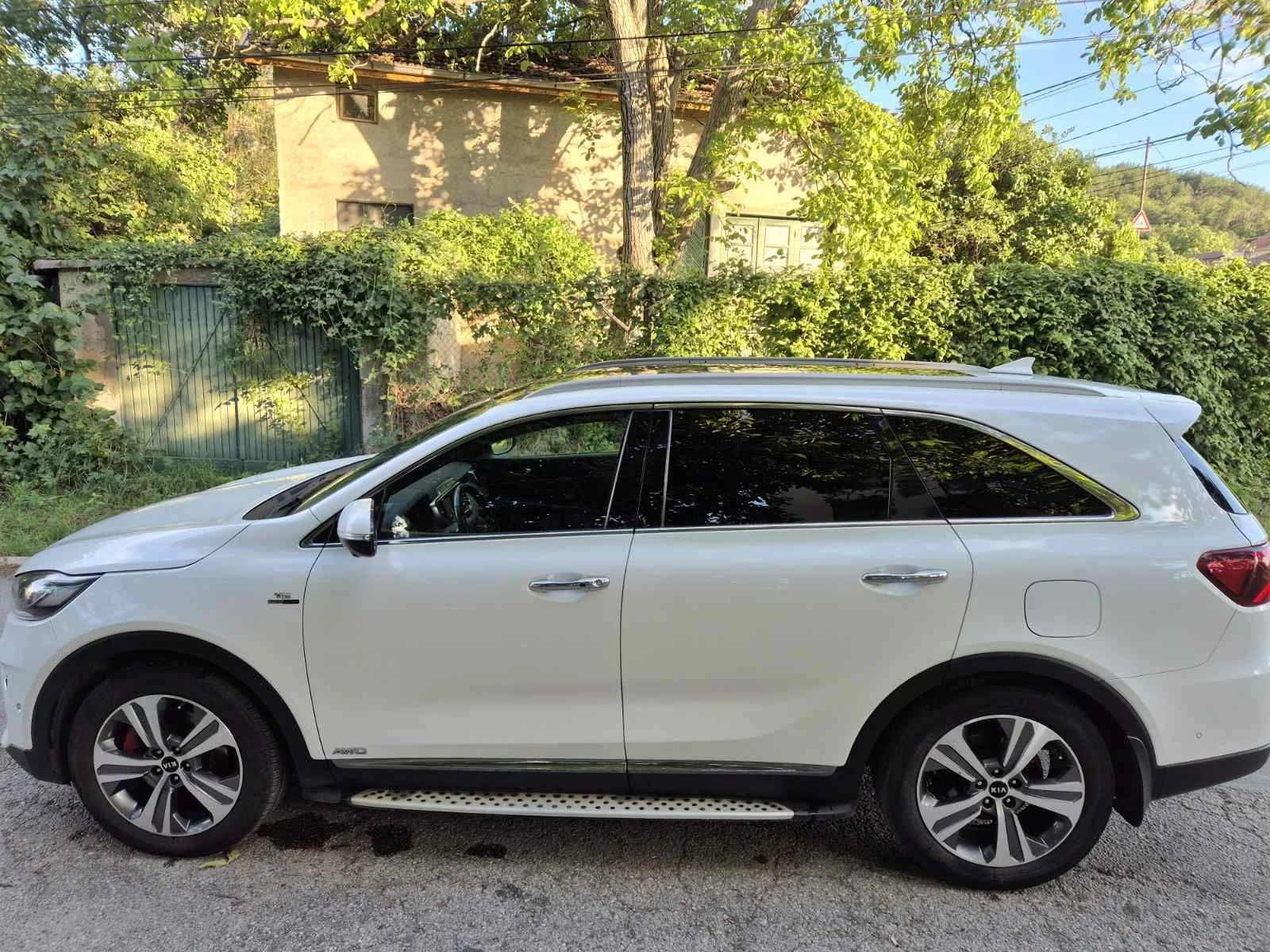 Kia Sorento G T, снимка 2 - Автомобили и джипове - 55877529