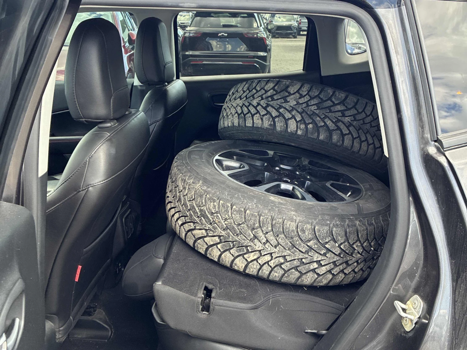 Jeep Compass Trailhawk, АВТОКРЕДИТ, снимка 13 - Автомобили и джипове - 56107365