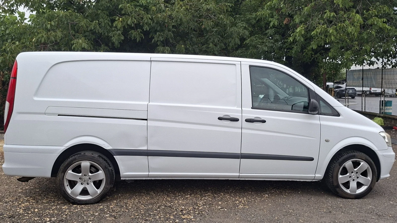 Mercedes-Benz Vito 116CDI 2.2 160kc, снимка 6 - Бусове и автобуси - 56077471