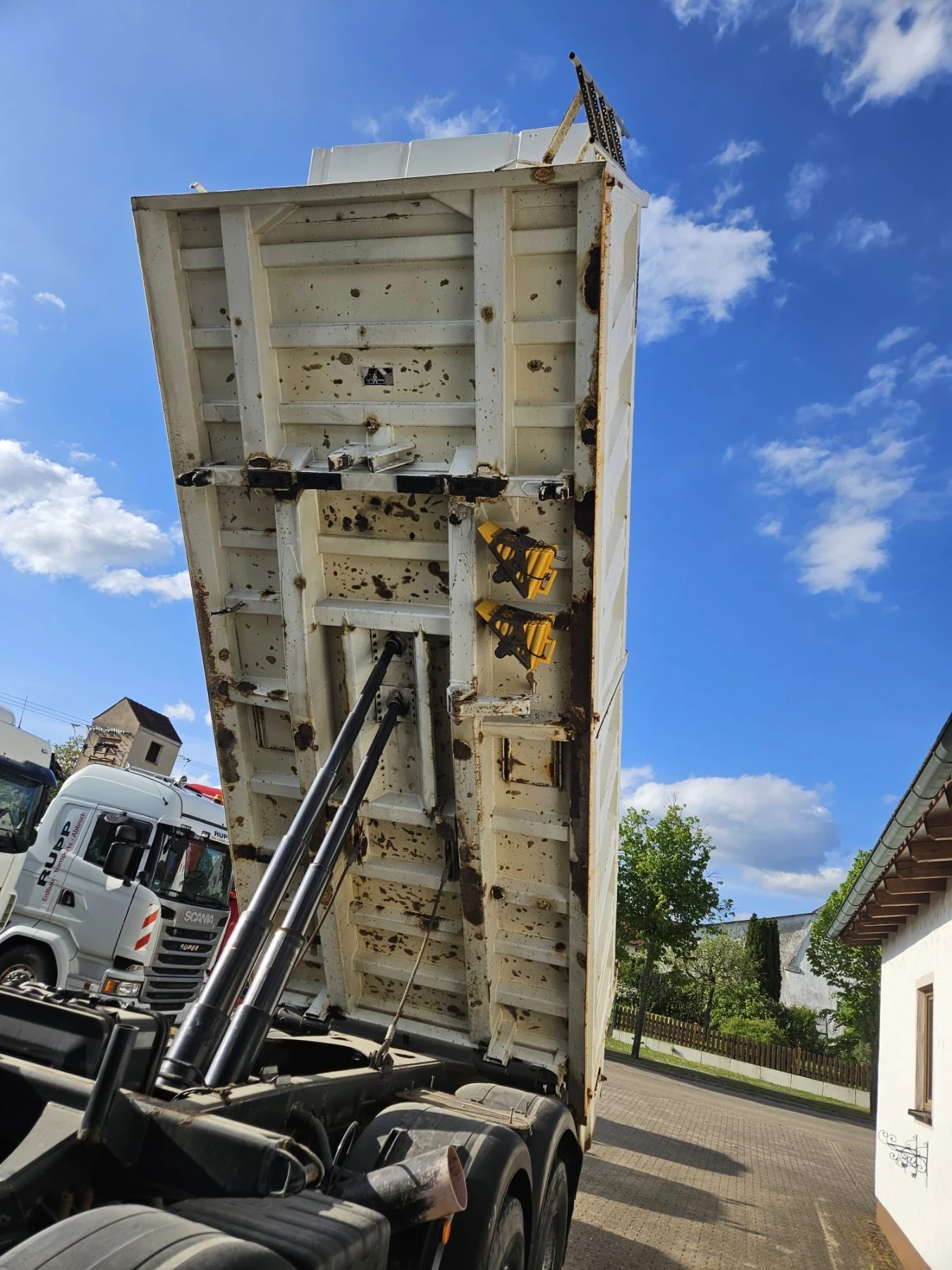 Man Tgs 35.440 / 8Х4 / Meiler kipper, снимка 8 - Камиони - 54580642