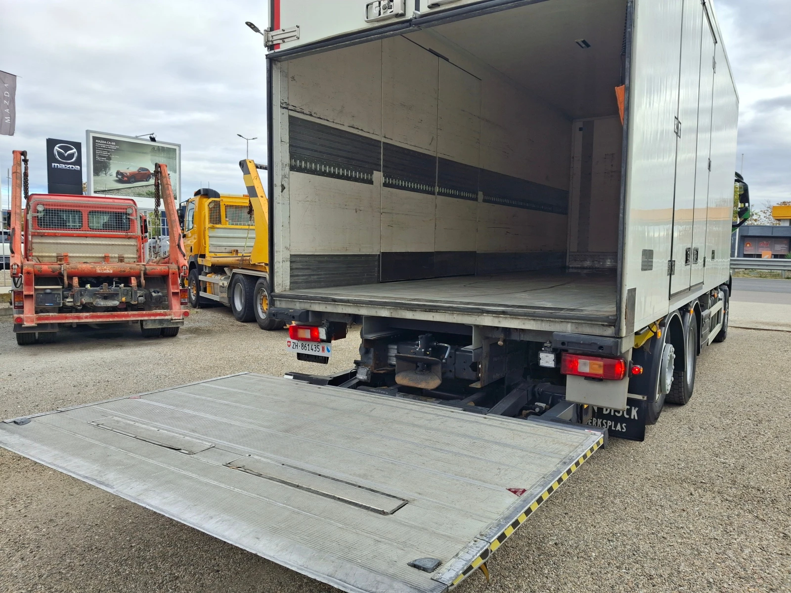 Volvo Fh ТЕРМО ИЗОЛИРАН , снимка 14 - Камиони - 56697092