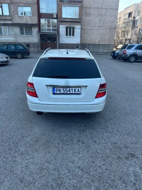 Mercedes-Benz C 220, снимка 4