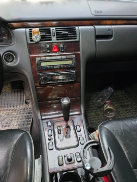 Mercedes-Benz E 270, снимка 7