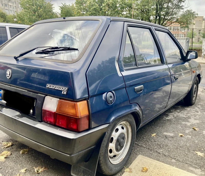 Skoda Favorit LX, снимка 2 - Автомобили и джипове - 47481703