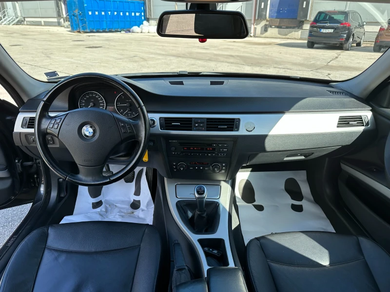 BMW 320 D, снимка 11 - Автомобили и джипове - 47537242