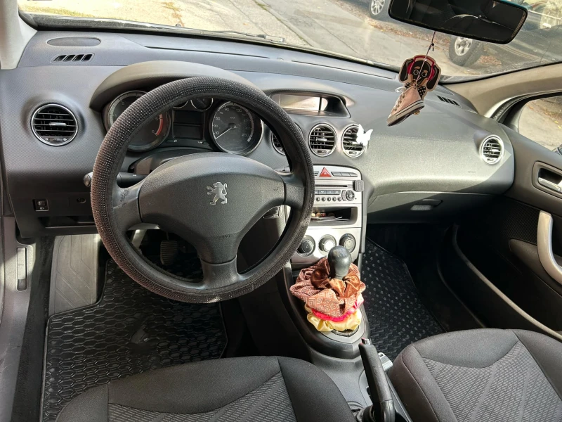 Peugeot 308 1.6 HDI, снимка 10 - Автомобили и джипове - 48141585