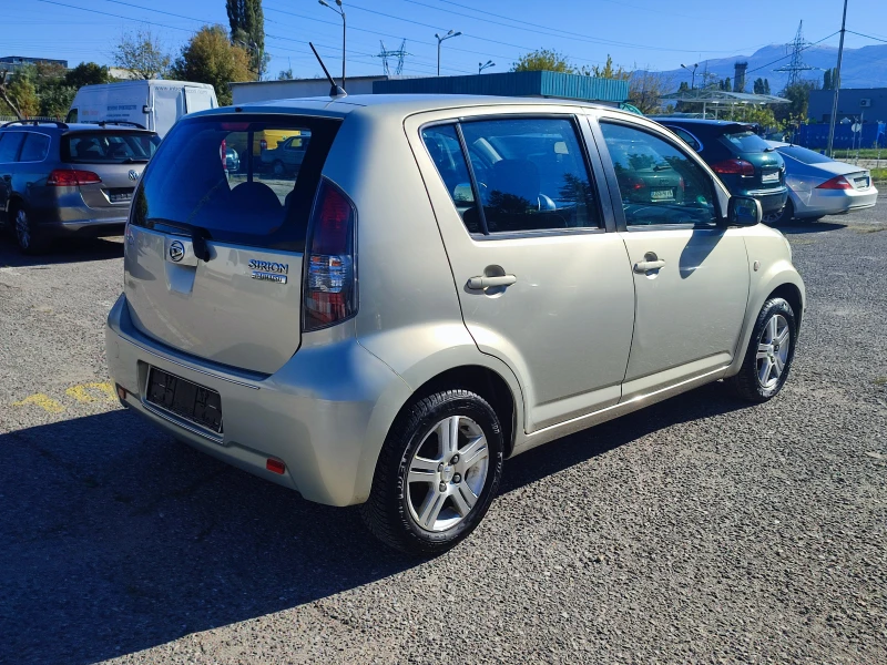 Daihatsu Sirion 1.3i-91kc-КЛИМА-ФЕЙС, снимка 4 - Автомобили и джипове - 49267922