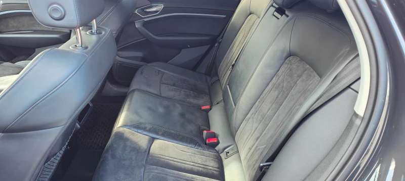 Audi E-Tron 55 - гаранция, снимка 15 - Автомобили и джипове - 50253026