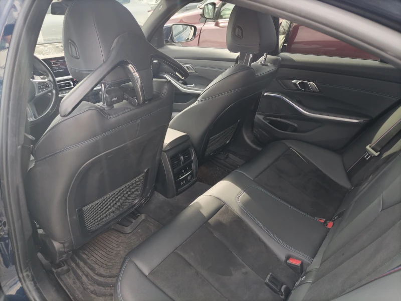 BMW 320 320 D/X-Drive, снимка 16 - Автомобили и джипове - 51456044