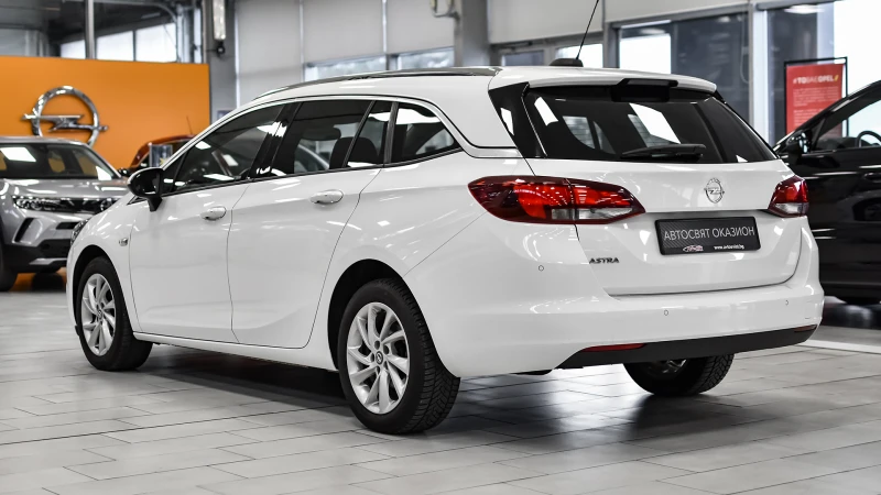 Opel Astra Sports Tourer 1.6 CDTi Innovation, снимка 7 - Автомобили и джипове - 51824866