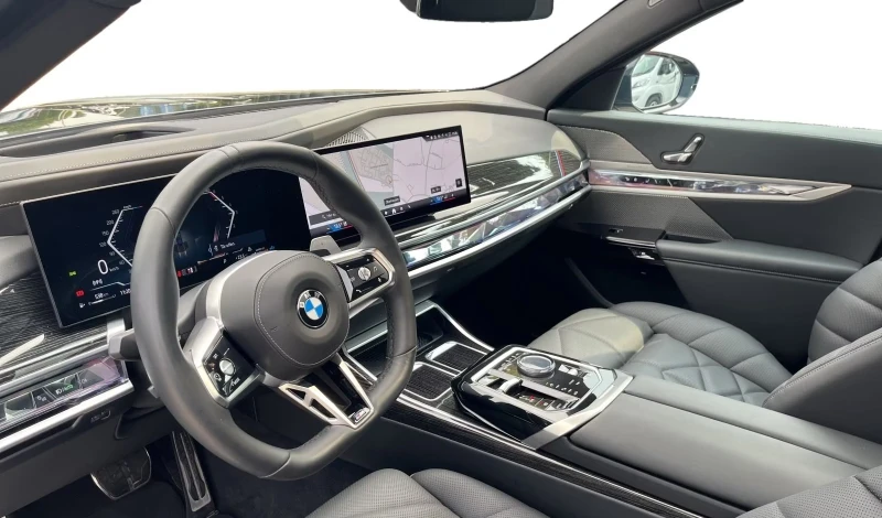 BMW 740 xDrive M Sport 21" Pano Autobahn, снимка 4 - Автомобили и джипове - 52085666