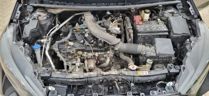 Toyota Yaris, снимка 8 - Автомобили и джипове - 52343134