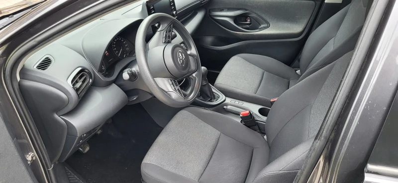 Toyota Yaris, снимка 5 - Автомобили и джипове - 52343134