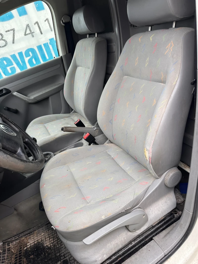 VW Caddy 2.0sdi , снимка 7 - Автомобили и джипове - 52471840